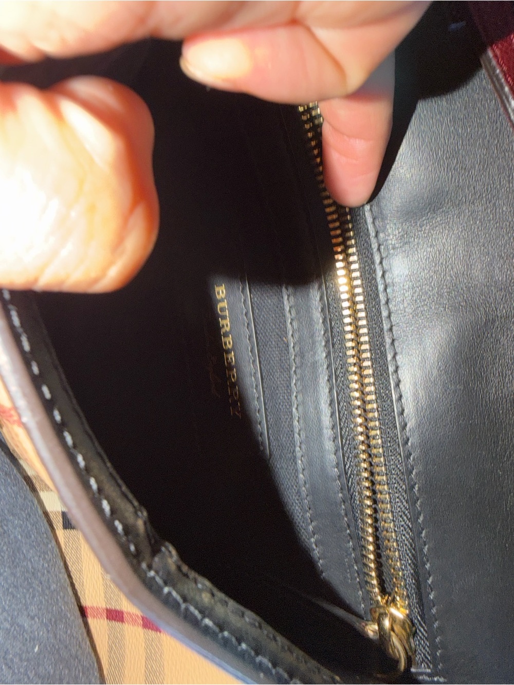Burberry Tan Check and Brown Leather Crossbody Bag - Picture 11 of 13